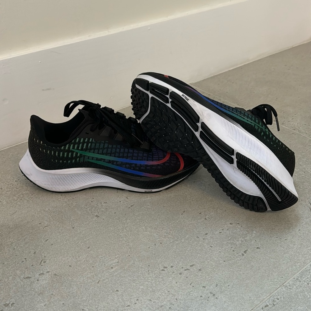 NIKE Zoom Pegasus 37 “Be True”